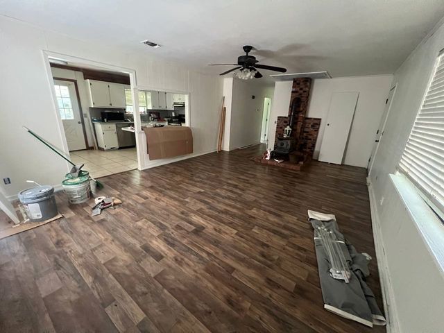 720 E Marshall Avenue, Cooper, TX 75432