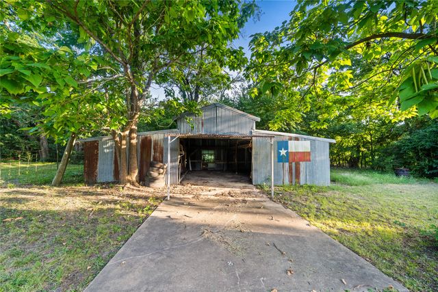 720 E Marshall Avenue, Cooper, TX 75432