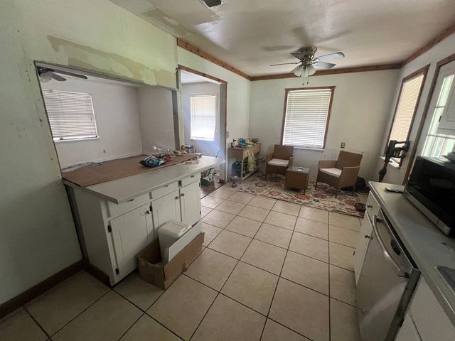 720 E Marshall Avenue, Cooper, TX 75432