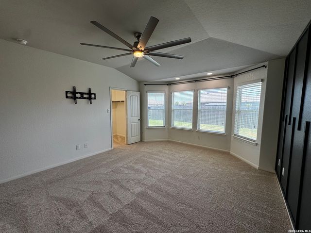875 Pumpkin Rdg, New Braunfels, TX 78130