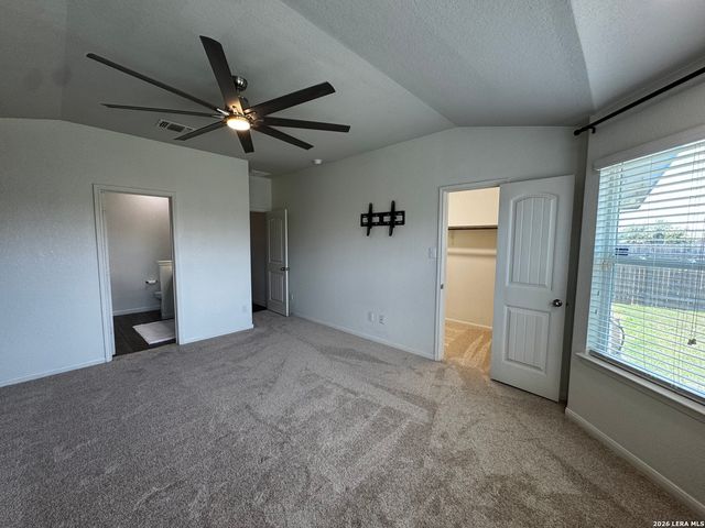 875 Pumpkin Rdg, New Braunfels, TX 78130