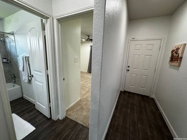 875 Pumpkin Rdg, New Braunfels, TX 78130
