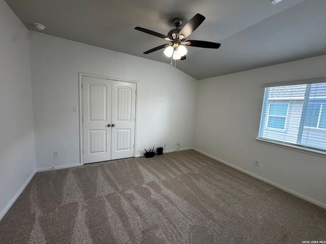 875 Pumpkin Rdg, New Braunfels, TX 78130