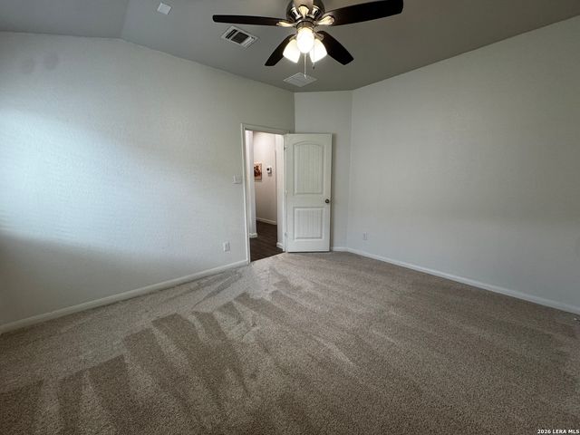 875 Pumpkin Rdg, New Braunfels, TX 78130