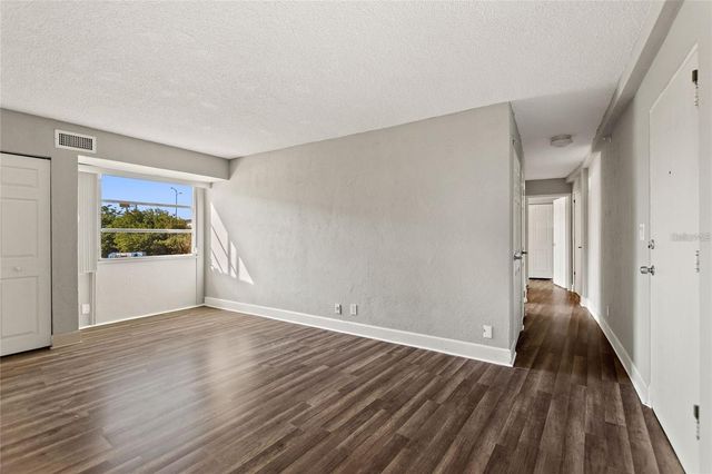 3315 58TH AVENUE S 202, St Petersburg, FL 33712