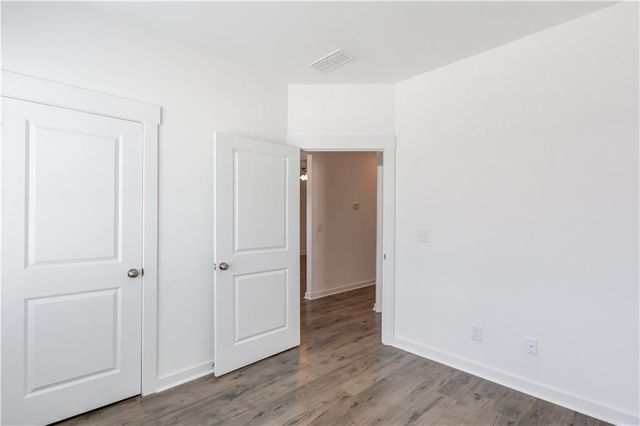 2929 Rambler Drive, Loganville, GA 30052