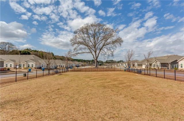 2929 Rambler Drive, Loganville, GA 30052