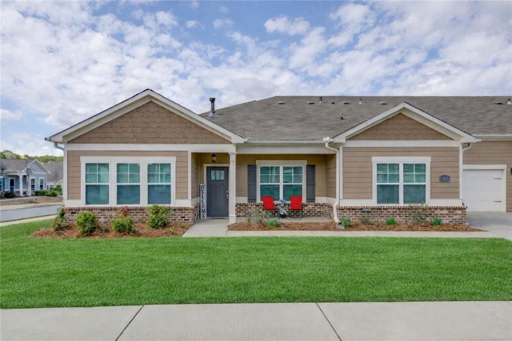 2929 Rambler Drive, Loganville, GA 30052