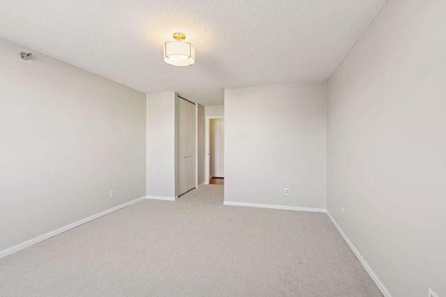 401 S 1st Street 215, Minneapolis, MN 55401