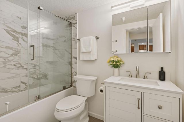 401 S 1st Street 215, Minneapolis, MN 55401