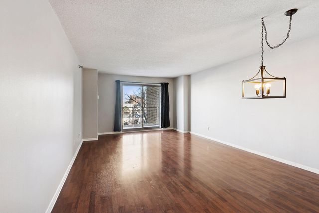 401 S 1st Street 215, Minneapolis, MN 55401