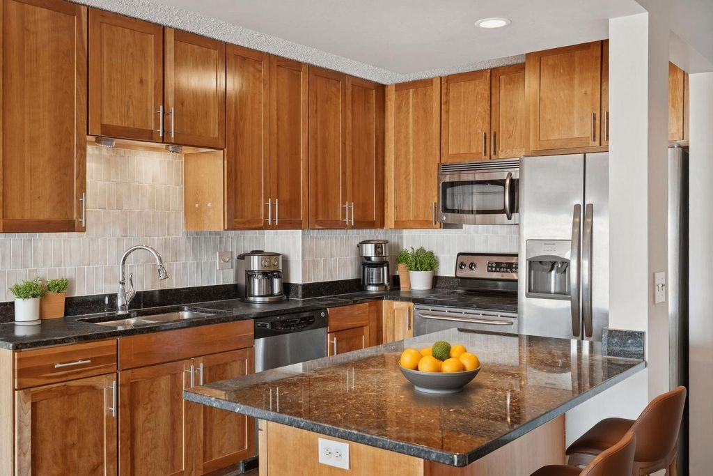 401 S 1st Street 215, Minneapolis, MN 55401