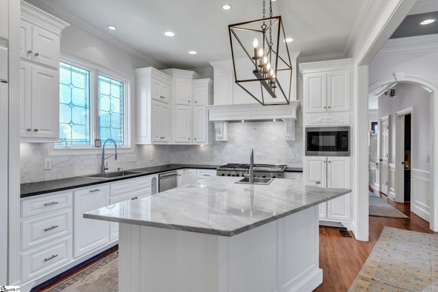 712 Lady Hillingdon Court, Greer, SC 29650