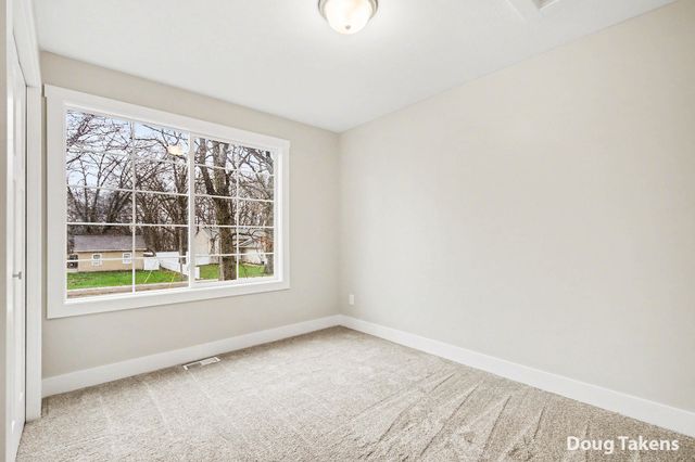 4764 Potter Avenue Se, City Of Kentwood, MI 49548