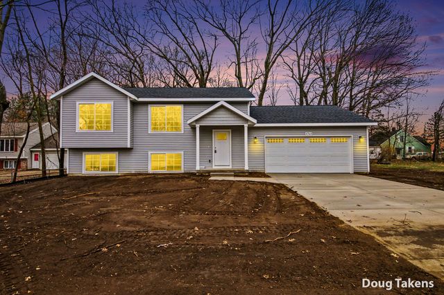 4764 Potter Avenue Se, City Of Kentwood, MI 49548