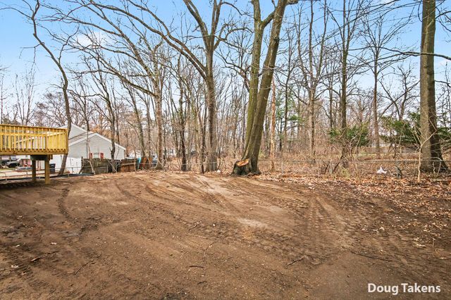 4764 Potter Avenue Se, City Of Kentwood, MI 49548