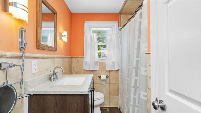 339 George Arden Avenue, Warwick, RI 02886