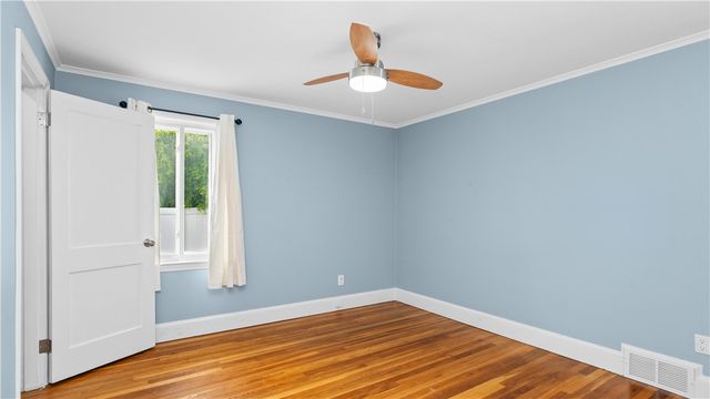 339 George Arden Avenue, Warwick, RI 02886