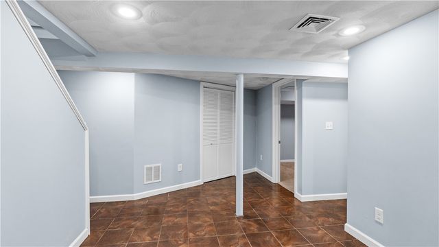 339 George Arden Avenue, Warwick, RI 02886