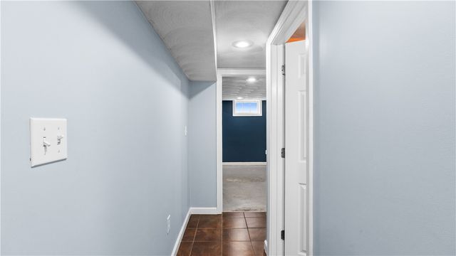 339 George Arden Avenue, Warwick, RI 02886