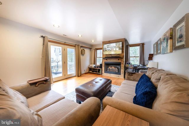 44093 REDBUD LN, California, MD 20619