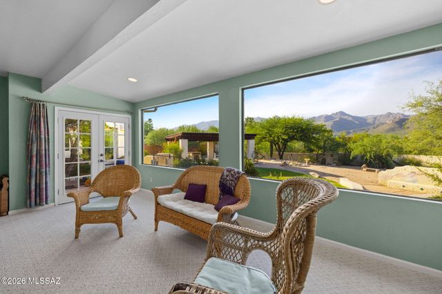 8541 E Solar Place, Tucson, AZ 85750