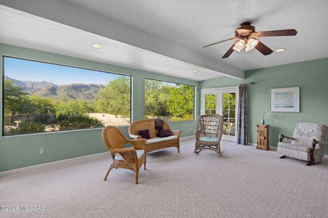 8541 E Solar Place, Tucson, AZ 85750