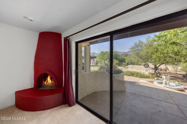 8541 E Solar Place, Tucson, AZ 85750