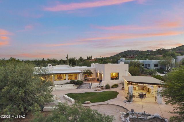 8541 E Solar Place, Tucson, AZ 85750