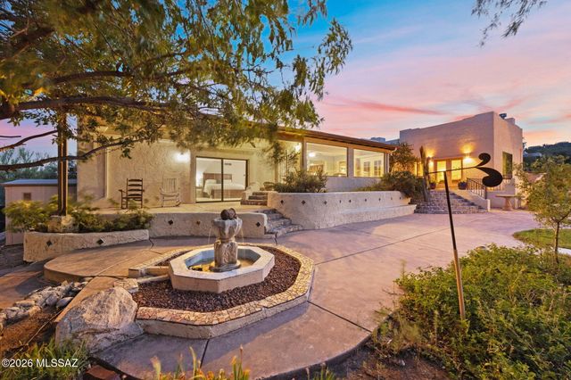 8541 E Solar Place, Tucson, AZ 85750