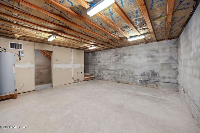 8541 E Solar Place, Tucson, AZ 85750