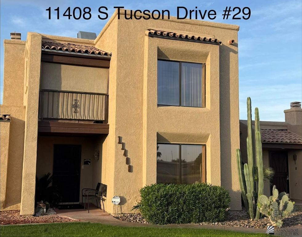 11408 S Tucson Dr, Yuma, AZ 85367