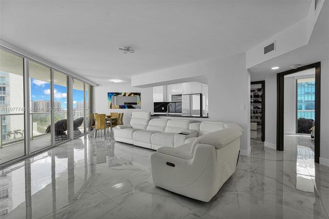 16485 Collins Avenue 738, Sunny Isles Beach, FL 33160