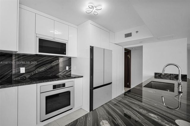 16485 Collins Avenue 738, Sunny Isles Beach, FL 33160