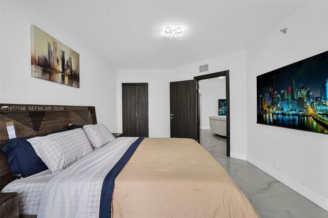 16485 Collins Avenue 738, Sunny Isles Beach, FL 33160