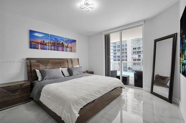 16485 Collins Avenue 738, Sunny Isles Beach, FL 33160