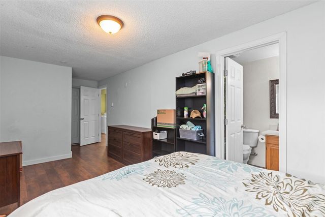 1711 4th Avenue NW, Puyallup, WA 98371