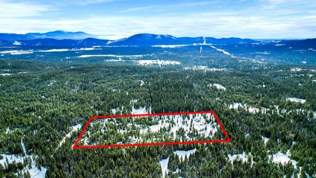 800 Hillcrest Ln, Newport, WA 99156