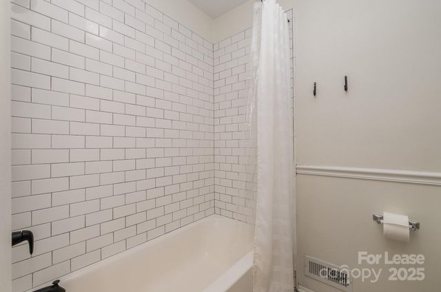 9005 Nolley Court A, Charlotte, NC 28270