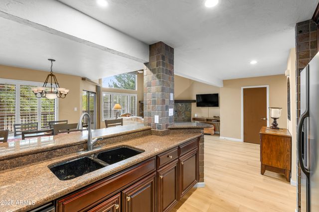 2900 N Saddleback Way 9, Flagstaff, AZ 86004