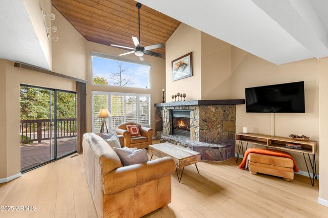 2900 N Saddleback Way 9, Flagstaff, AZ 86004