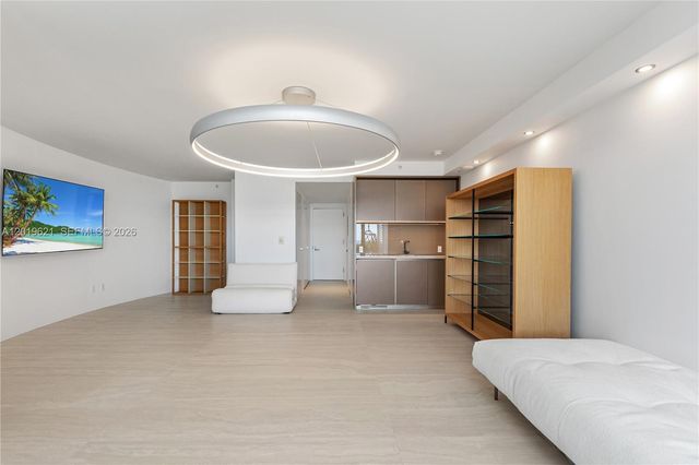18975 Collins Avenue C1, Sunny Isles Beach, FL 33160