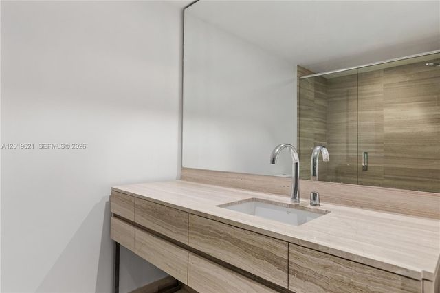 18975 Collins Avenue C1, Sunny Isles Beach, FL 33160
