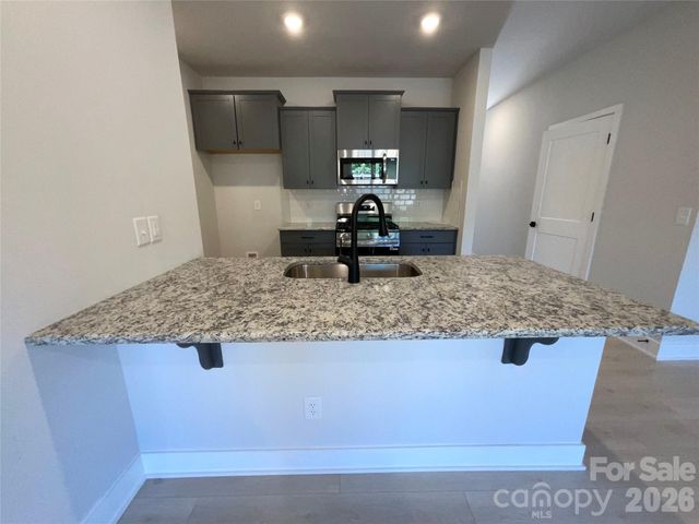 722 Longleaf Avenue 31, Gastonia, NC 28056