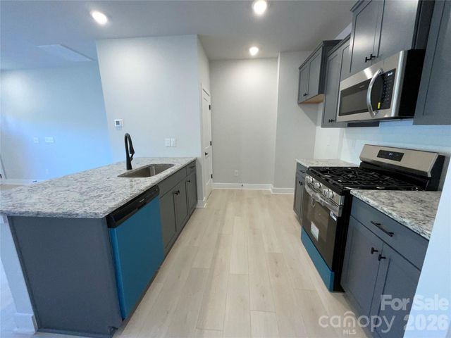 722 Longleaf Avenue 31, Gastonia, NC 28056