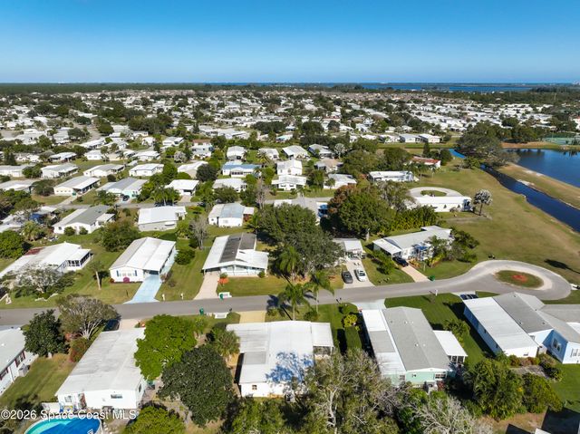 909 Sequoia Street, Barefoot Bay, FL 32976