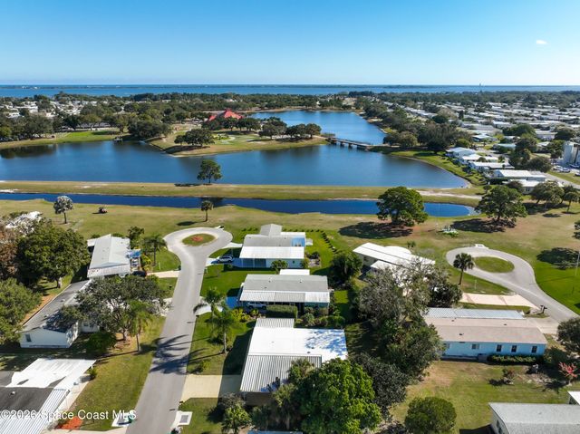 909 Sequoia Street, Barefoot Bay, FL 32976