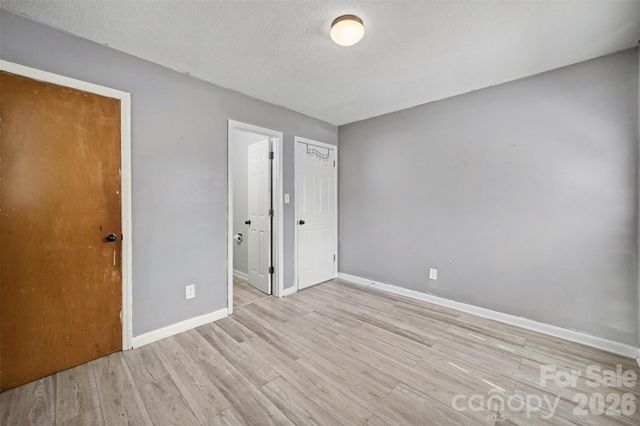 829 Vancouver Lane, Gastonia, NC 28052