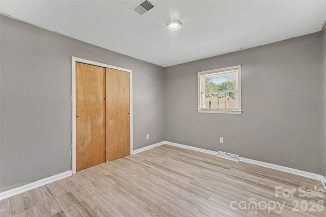 829 Vancouver Lane, Gastonia, NC 28052