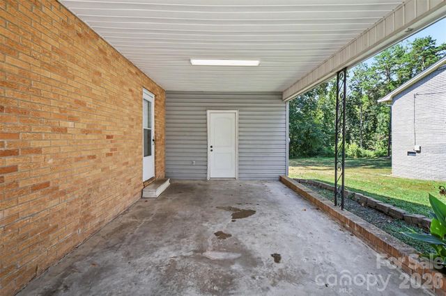 829 Vancouver Lane, Gastonia, NC 28052